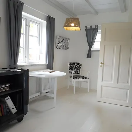 Holiday home Jack Cogans Nordsee-detektei Hellschen-Heringsand-Unterschaar