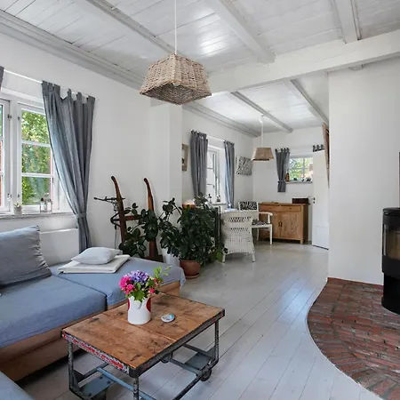 Jack Cogans Nordsee-detektei Hellschen-Heringsand-Unterschaar